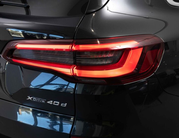 BMW X5 SUV / Terénní 3,0 l 250 kw