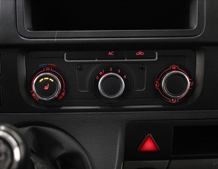 Volkswagen Transporter Skříň 2,0 l 62 kw