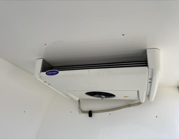 Mercedes-Benz Sprinter 27