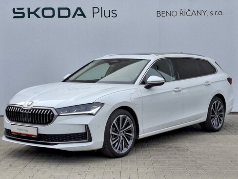 Škoda Superb Kombi 1,5 l 150 kw
