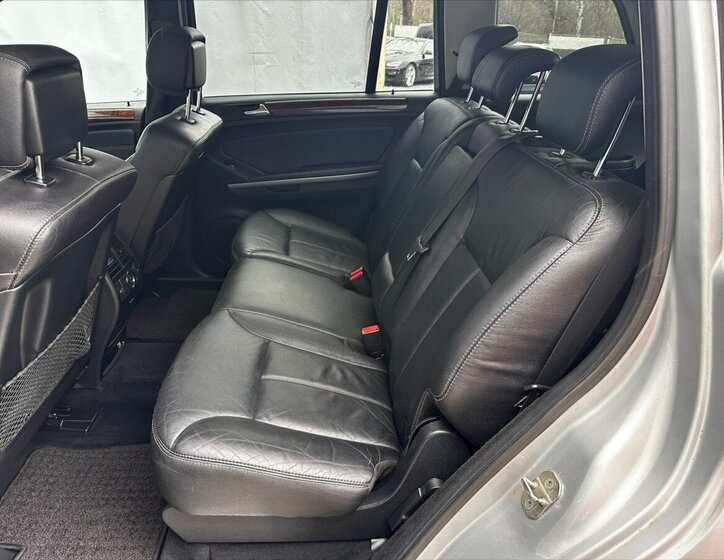 Mercedes-Benz GL Ostatní 3,0 l 165 kw