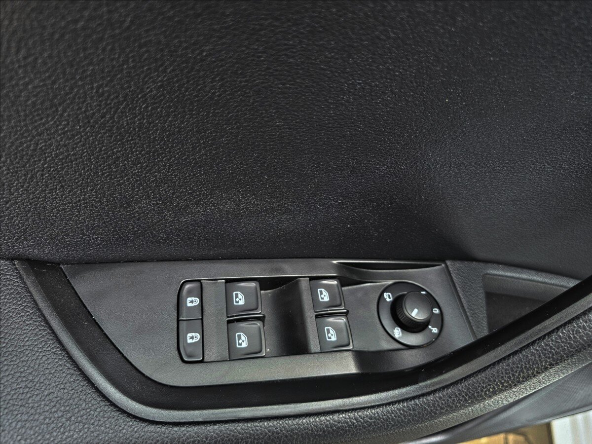 Škoda Superb Kombi 2,0 l 140 kw