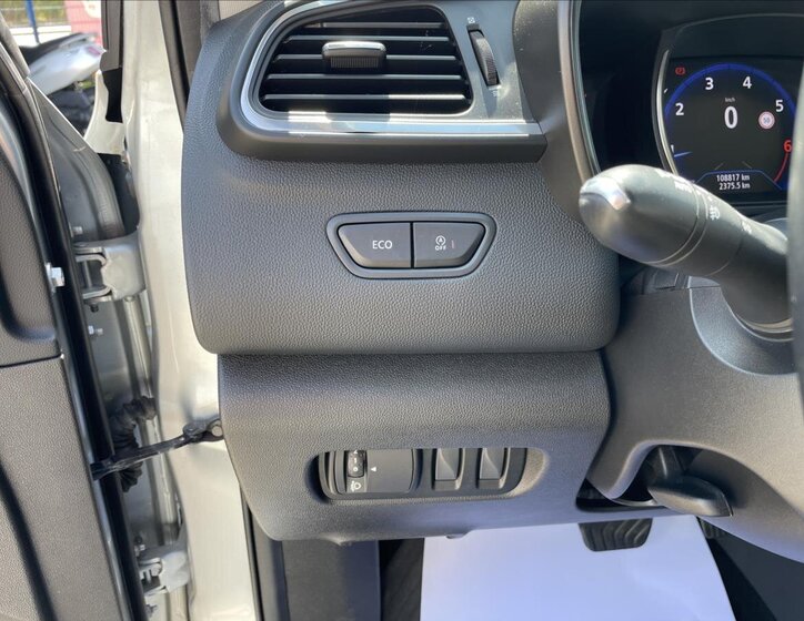 Renault Kadjar SUV 1,3 l 103 kw