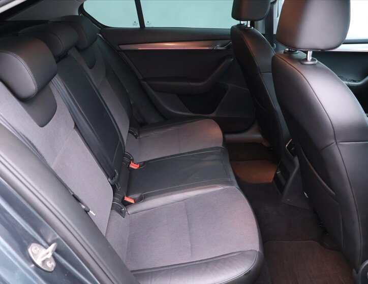 Škoda Octavia Liftback 2,0 l 110 kw