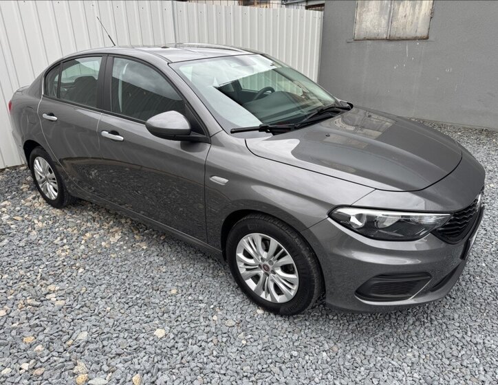 Fiat Tipo Sedan / Limuzína 1,4 l 70 kw