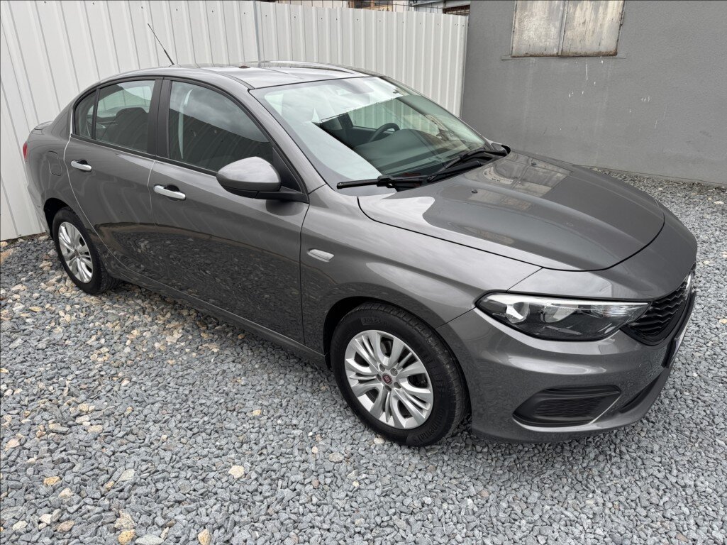 Fiat Tipo Sedan / Limuzína 1,4 l 70 kw
