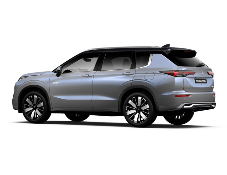 Mitsubishi Outlander 5