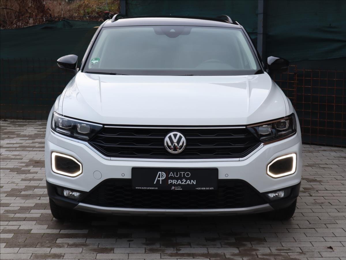 Volkswagen T-Roc CUV 1,5 l 110 kw