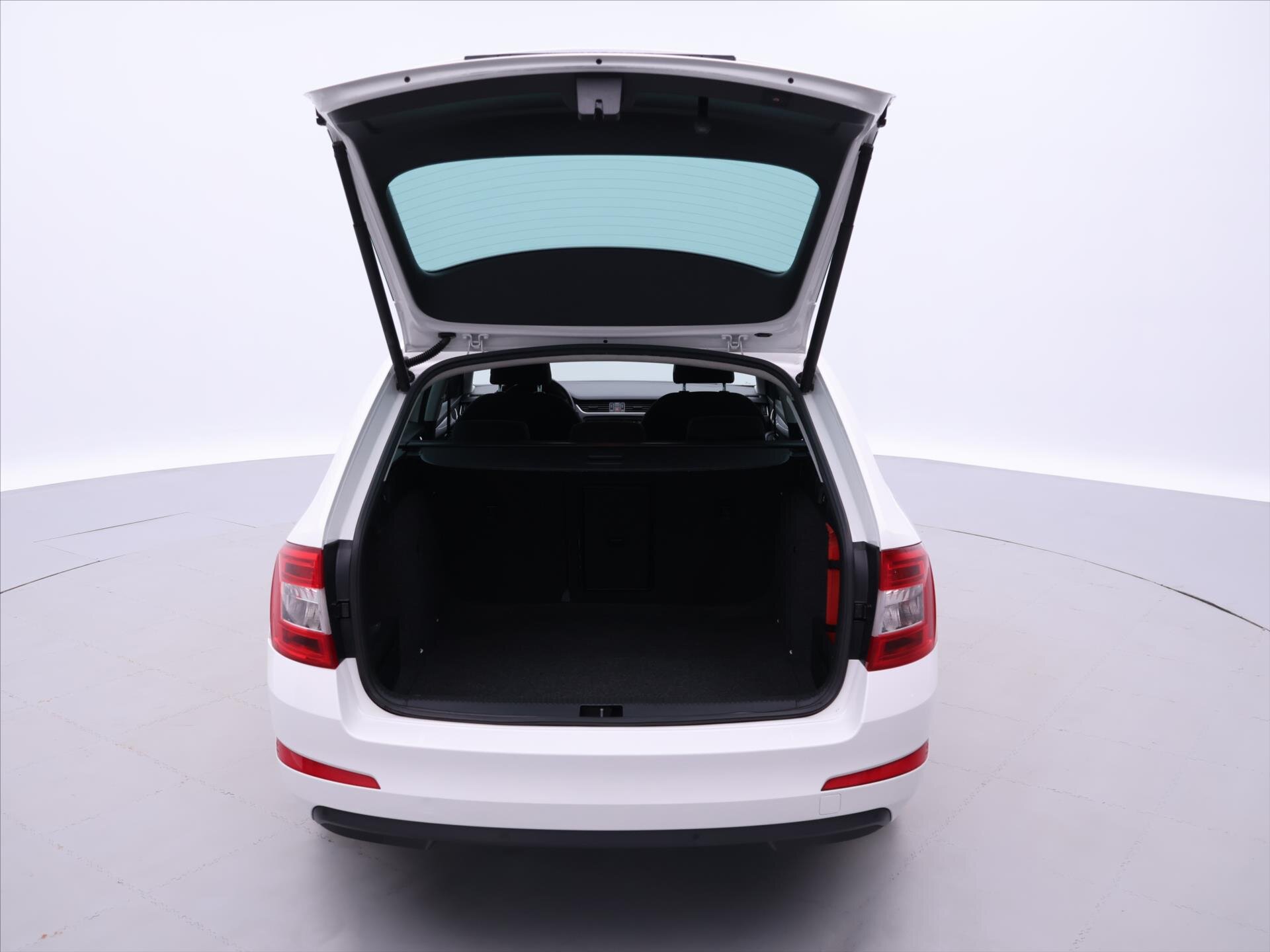 Škoda Octavia Kombi 1,6 l 77 kw