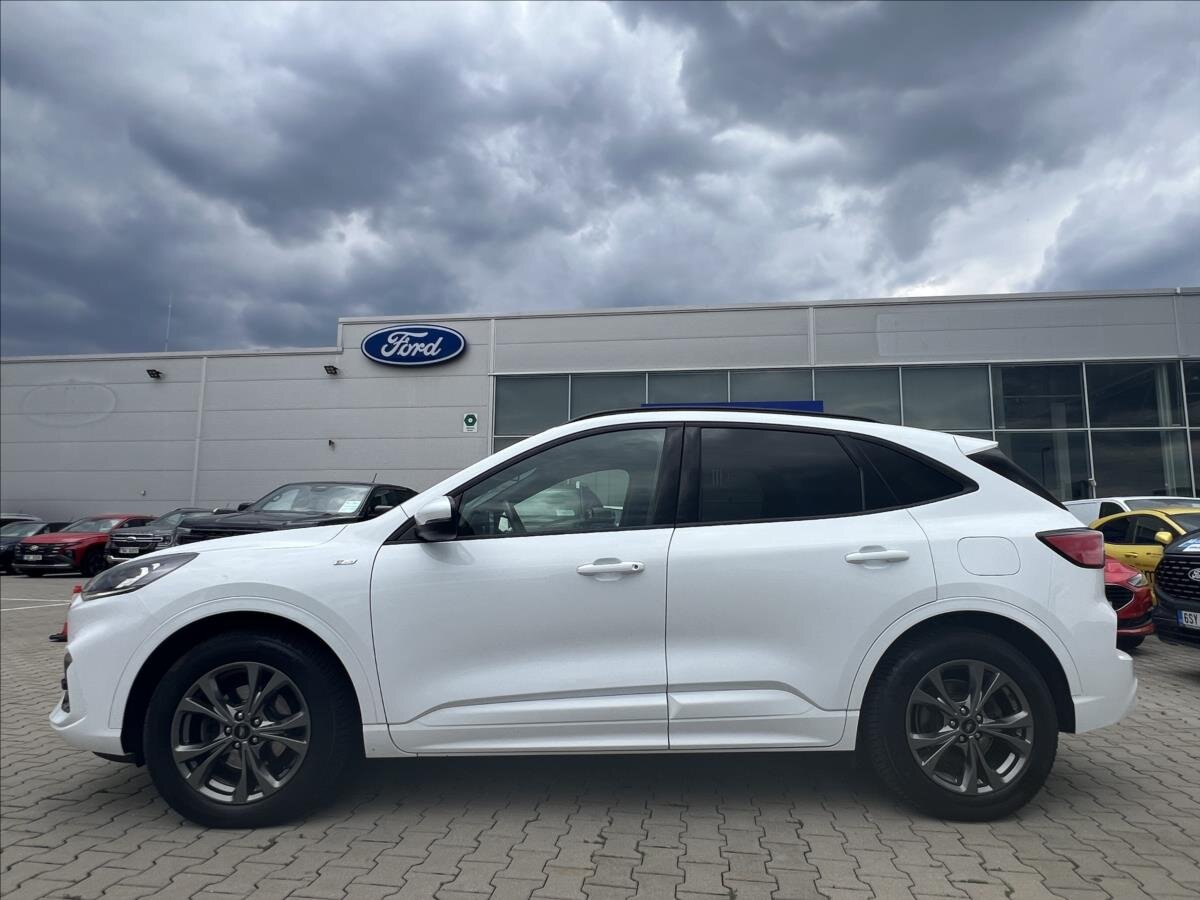 Ford Kuga SUV / Terénní 2,0 l 140 kw