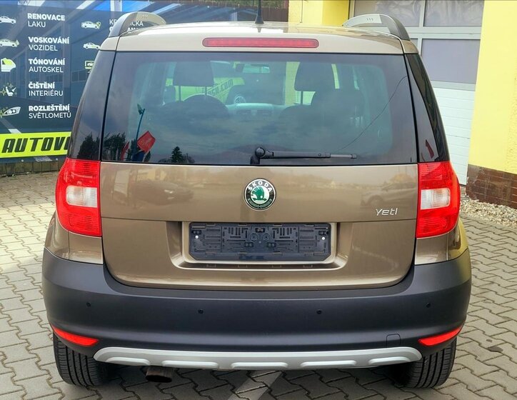 Škoda Yeti SUV / Terénní 1,2 l 77 kw