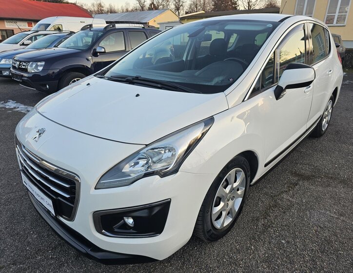 Peugeot 3008 SUV 1,2 l 96 kw