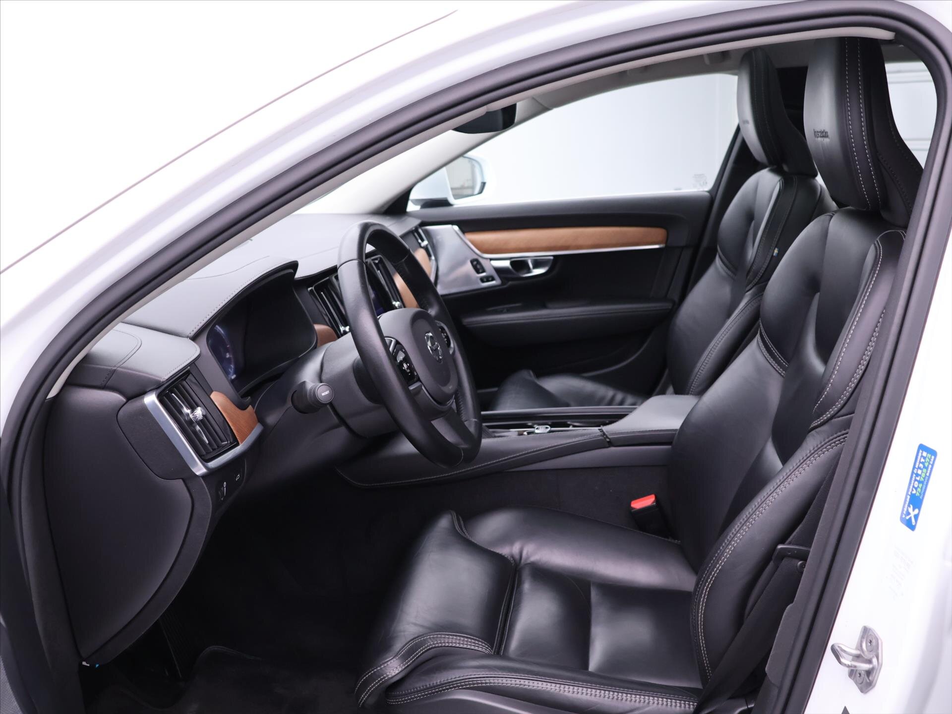 Volvo V90 Kombi 2,0 l 173 kw