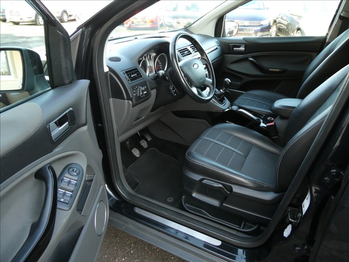 Ford Kuga SUV / Terénní 2,0 l 103 kw