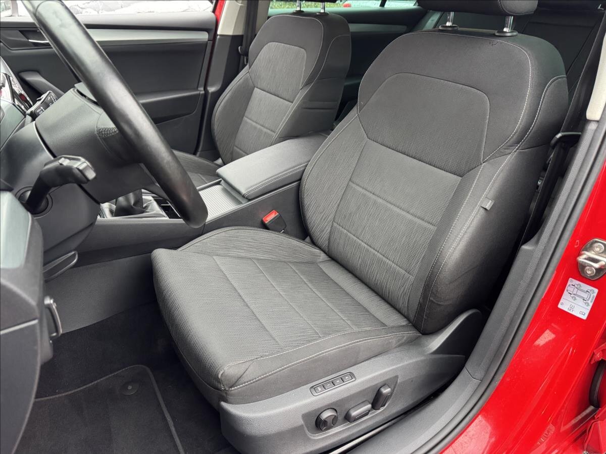 Škoda Superb Kombi 2,0 l 110 kw