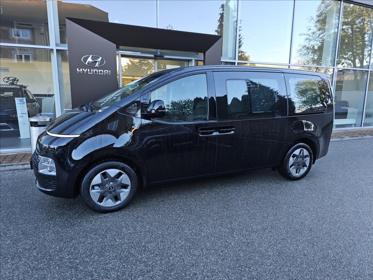 Hyundai Staria Ostatní 0,0 165 kw
