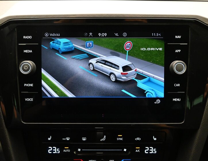 Volkswagen Passat Kombi 2,0 l 110 kw