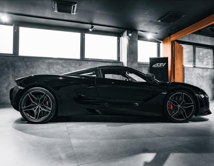 McLaren 720S 12