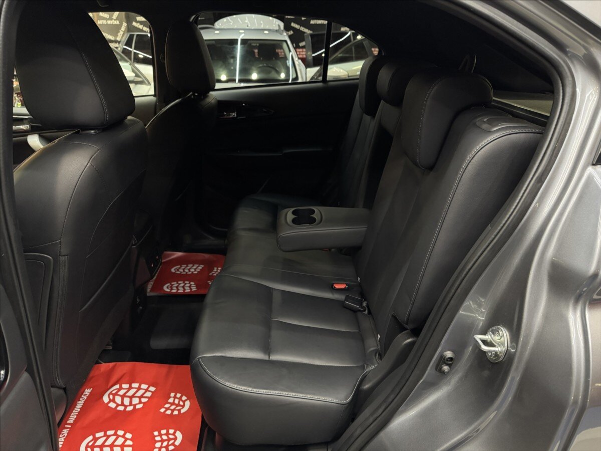 Mitsubishi Eclipse SUV 2,4 l 138 kw