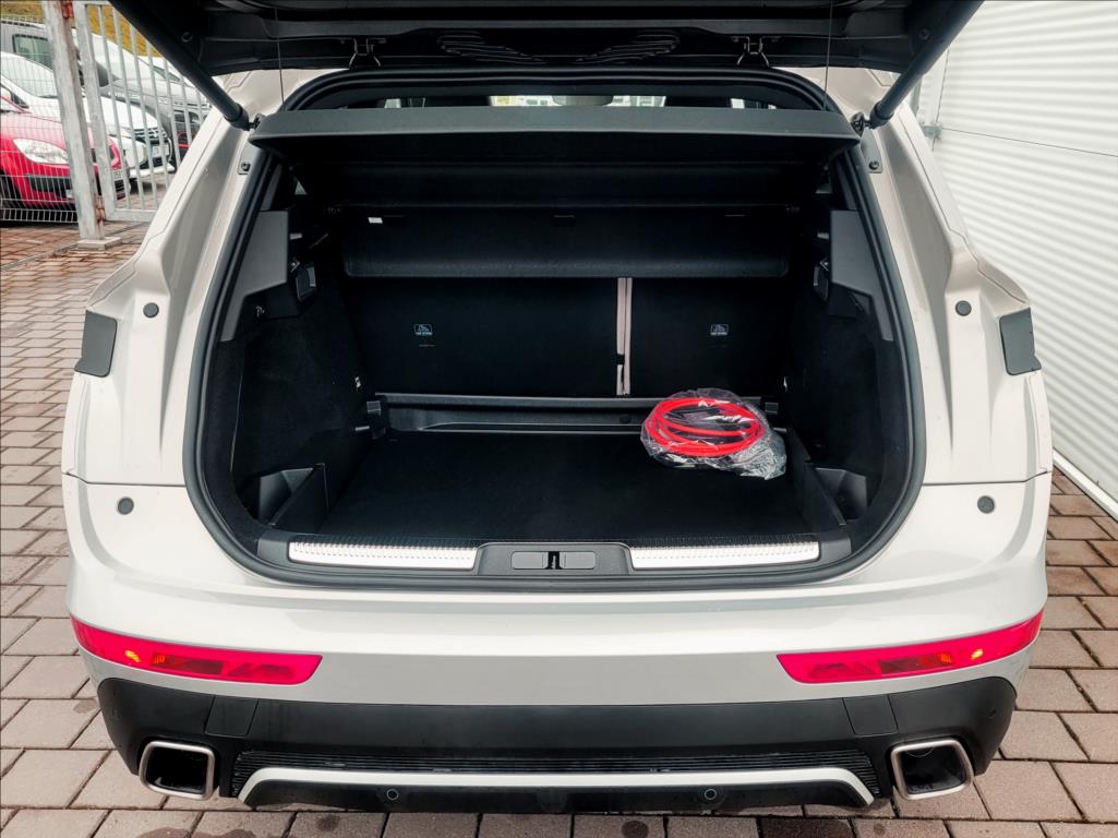 DS Automobiles DS7 Crossback