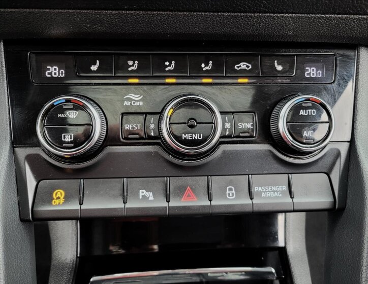 Škoda Kodiaq SUV / Terénní 1,5 l 110 kw