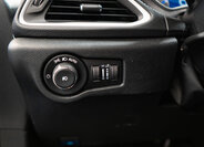 Chrysler Pacifica MPV 3,6 l 221 kw