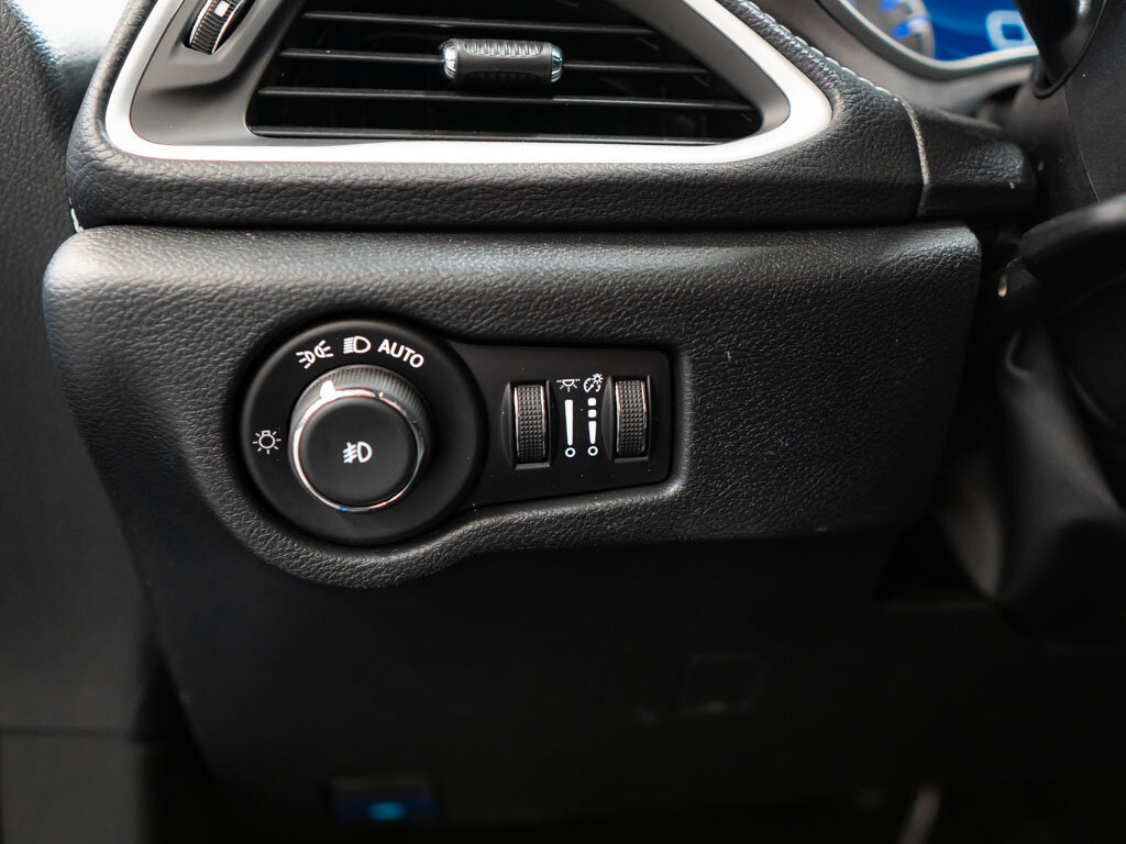 Chrysler Pacifica MPV 3,6 l 221 kw