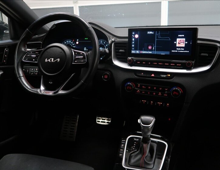 KIA ProCeed Kombi 1,6 l 150 kw