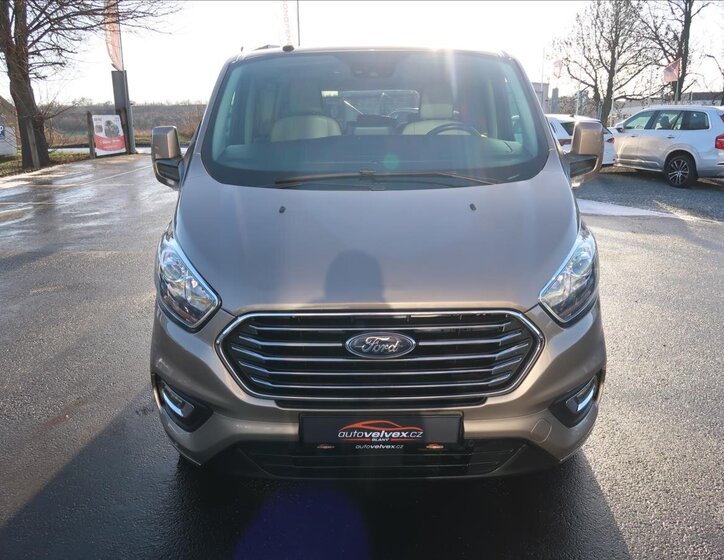 Ford Transit Custom 7
