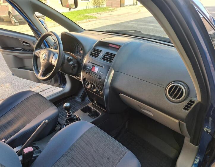 Suzuki SX4 35