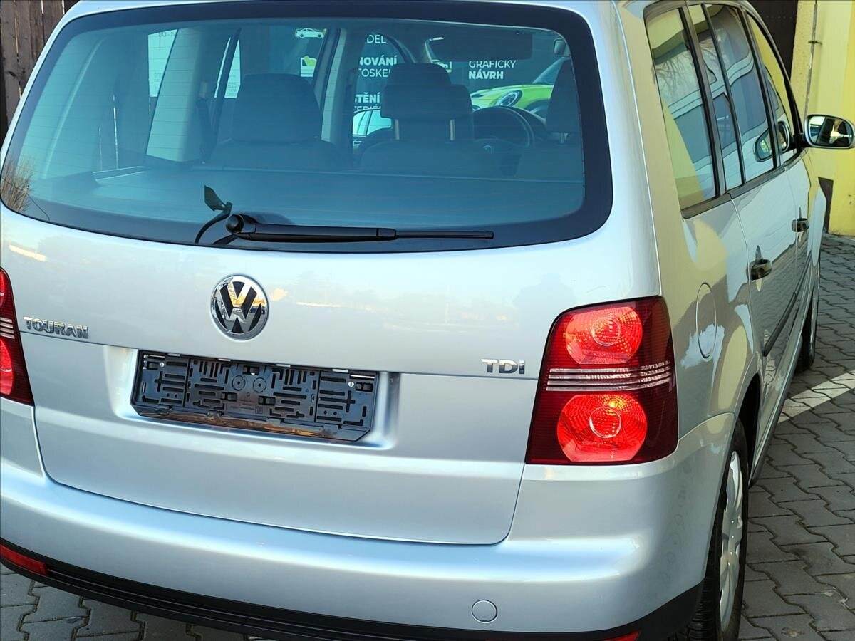 Volkswagen Touran MPV 1,9 l 77 kw
