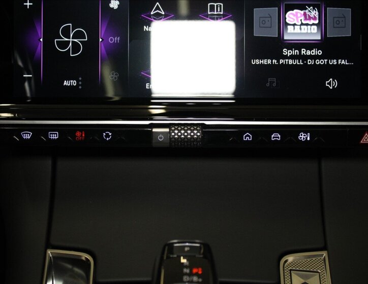 DS Automobiles DS7 Crossback SUV / Terénní 1,6 l 221 kw