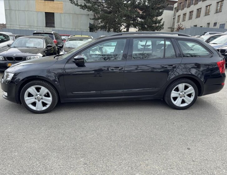Škoda Octavia Kombi 1,6 l 77 kw