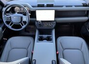 Land Rover Defender SUV / Terénní 3,0 l 183 kw