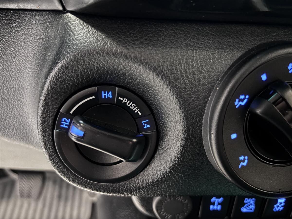 Toyota Hilux Pick-up 2,4 l 110 kw