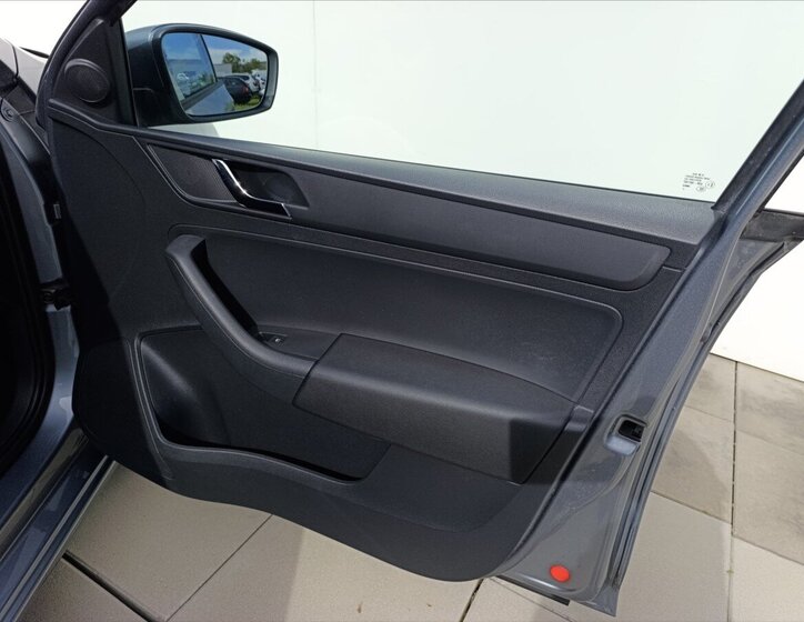 Škoda Rapid Hatchback 1,2 l 63 kw