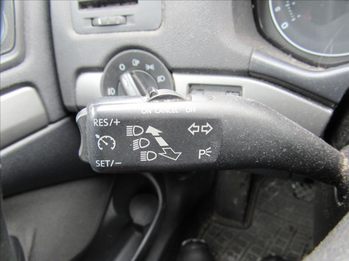 Škoda Octavia Sedan / Limuzína 1,6 l 85 kw