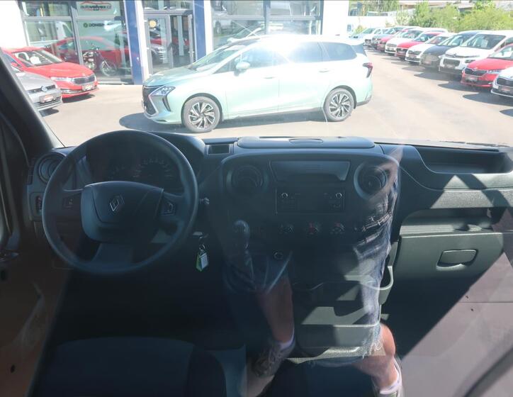 Renault Master 16