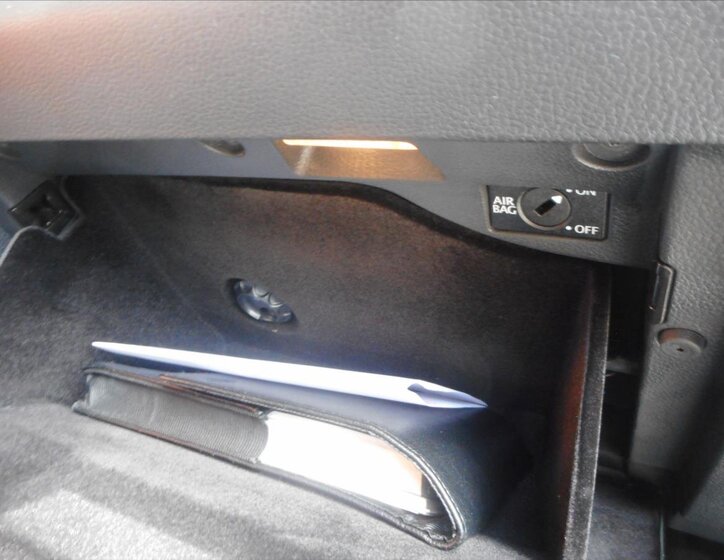 Volkswagen Sharan MPV 2,0 l 103 kw