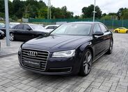 Audi A8 2