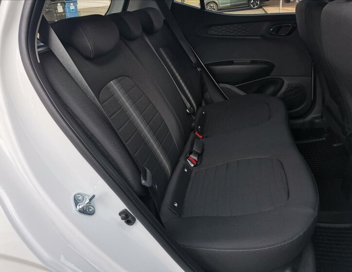 Hyundai i10 Hatchback 1,2 l 57 kw