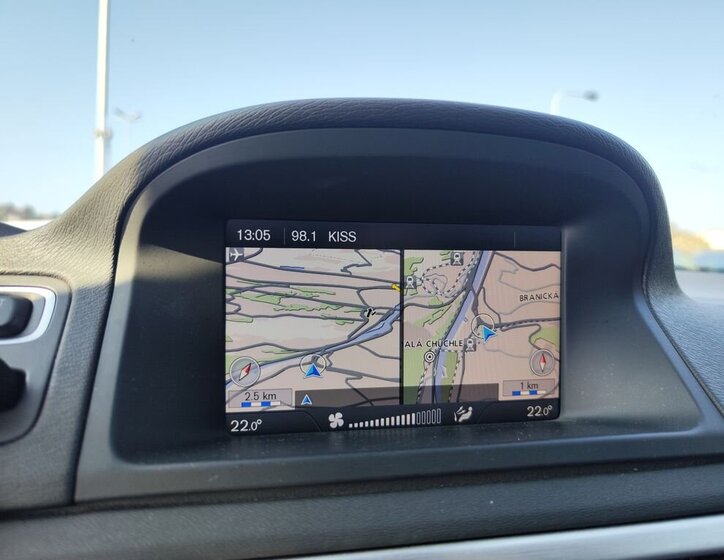 Volvo XC70 Kombi 2,4 l 158 kw