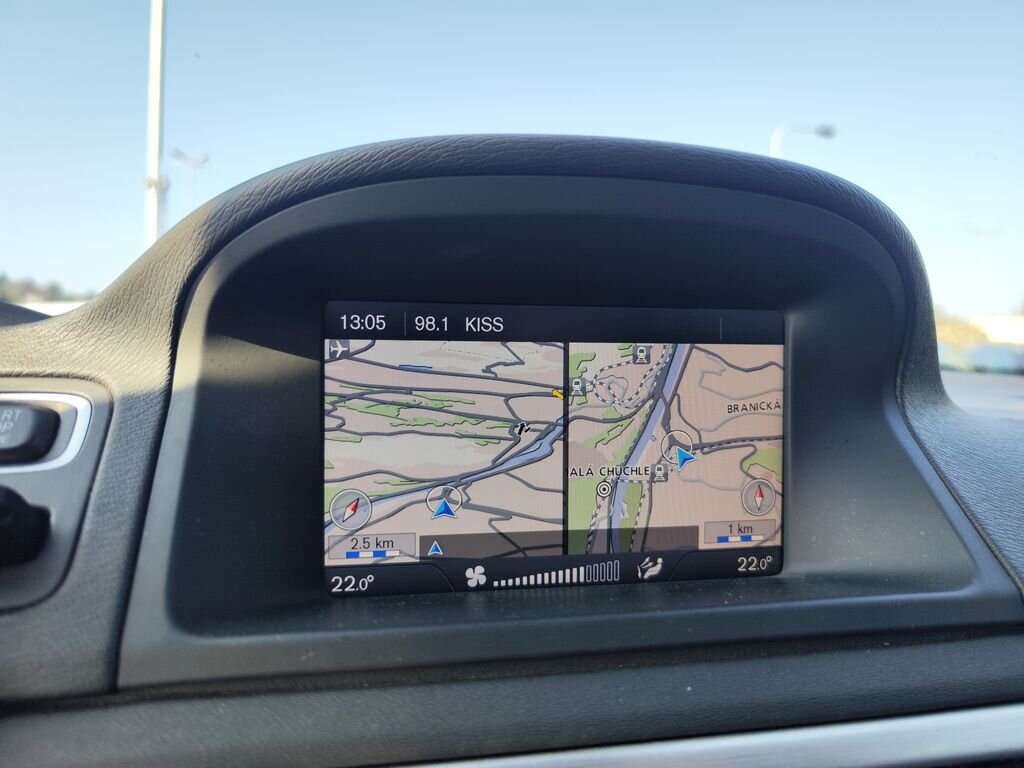 Volvo XC70 Kombi 2,4 l 158 kw