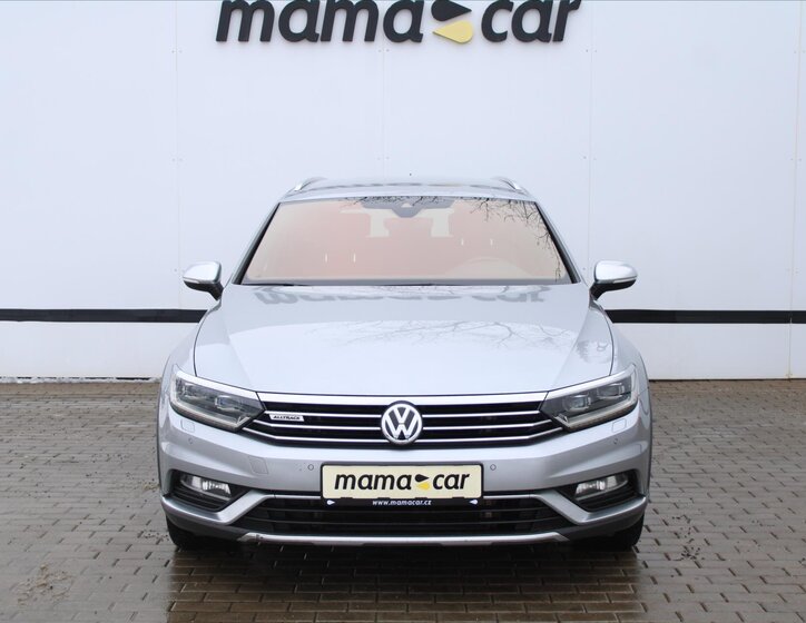 Volkswagen Passat Kombi 2,0 l 176 kw