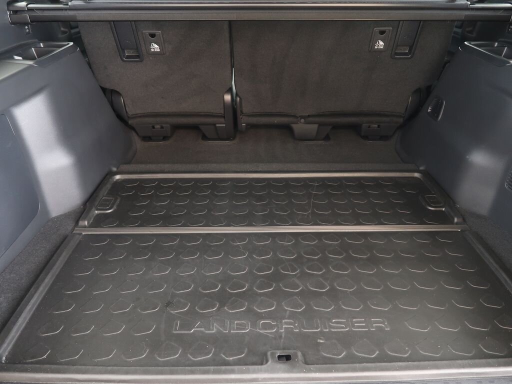 Toyota Land Cruiser SUV 2,8 l 151 kw