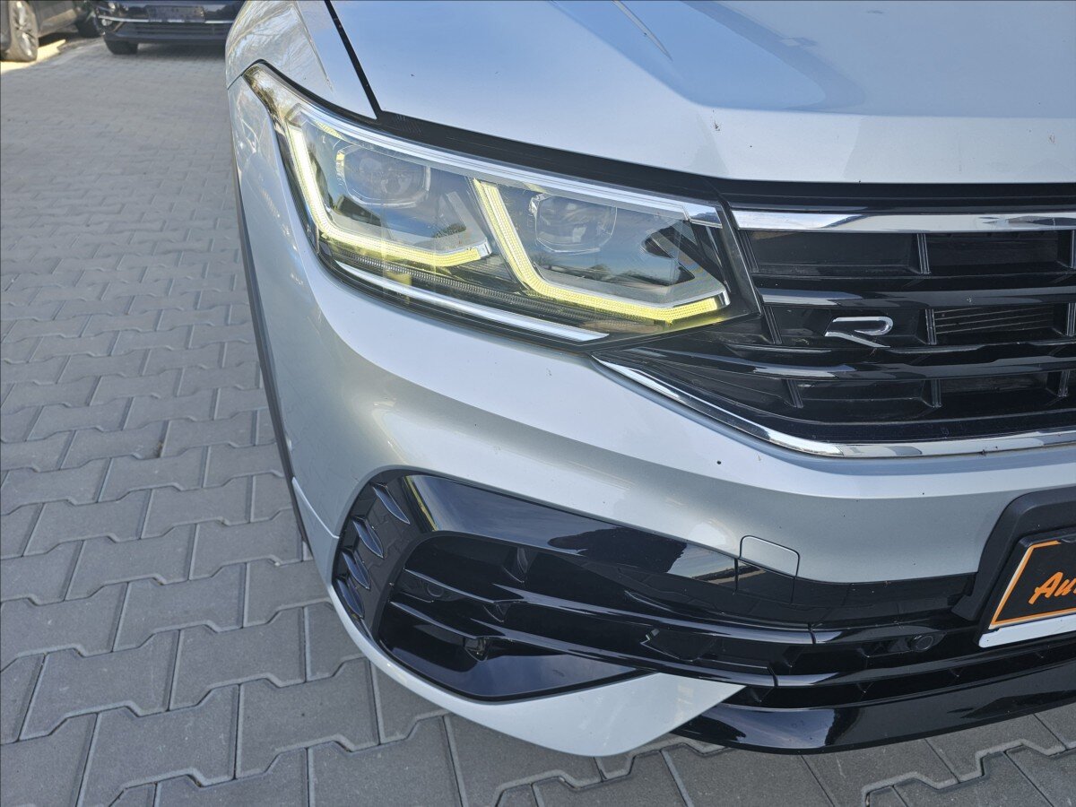 Volkswagen Tiguan Kombi 2,0 l 235 kw