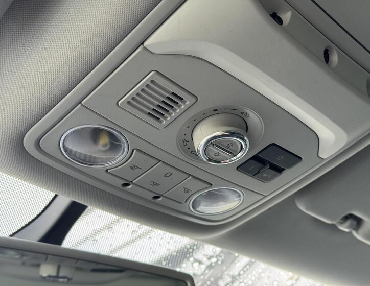 Volkswagen Sharan 34