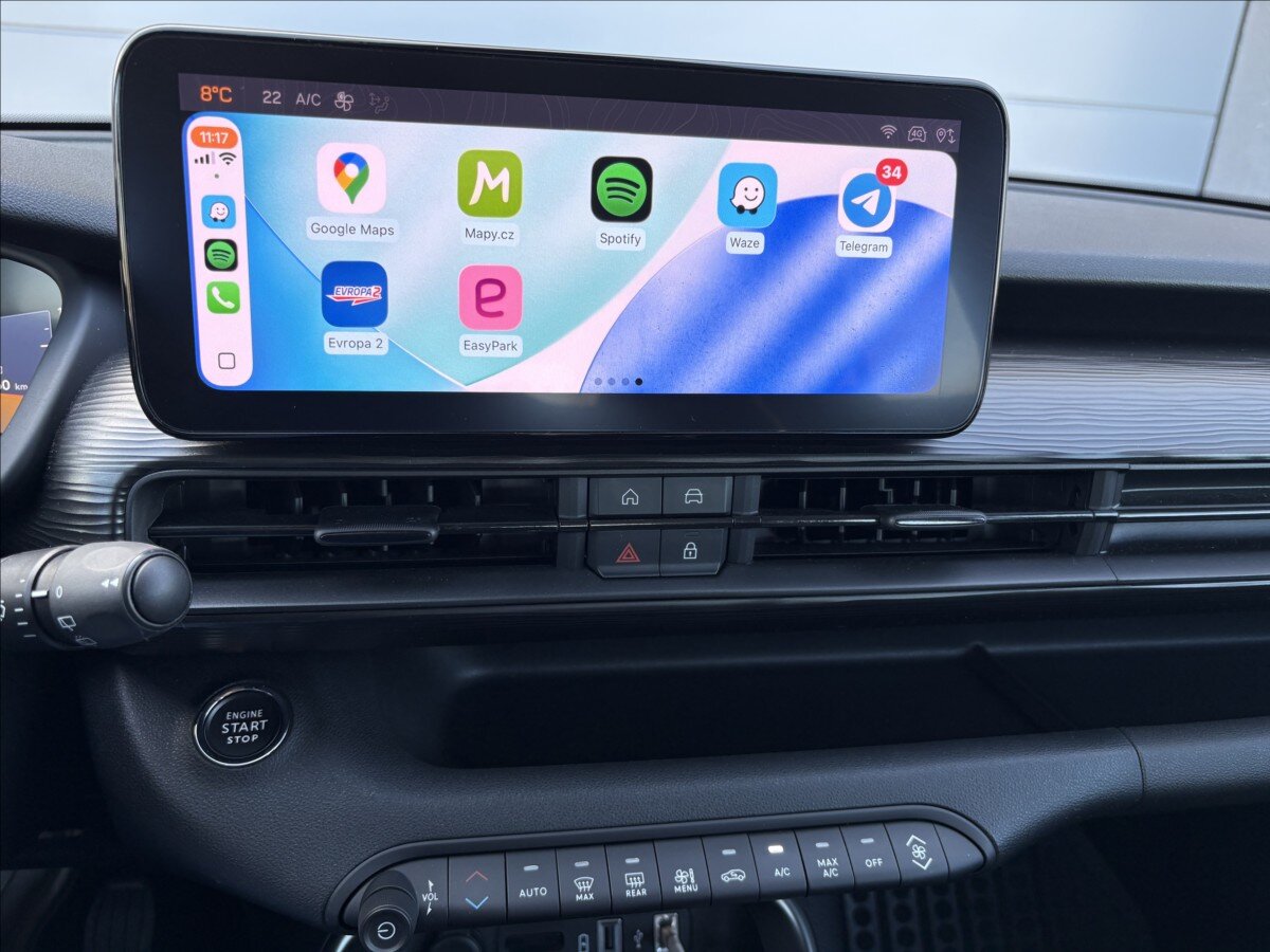 Jeep Avenger Sedan / Limuzína 1,2 l 74 kw