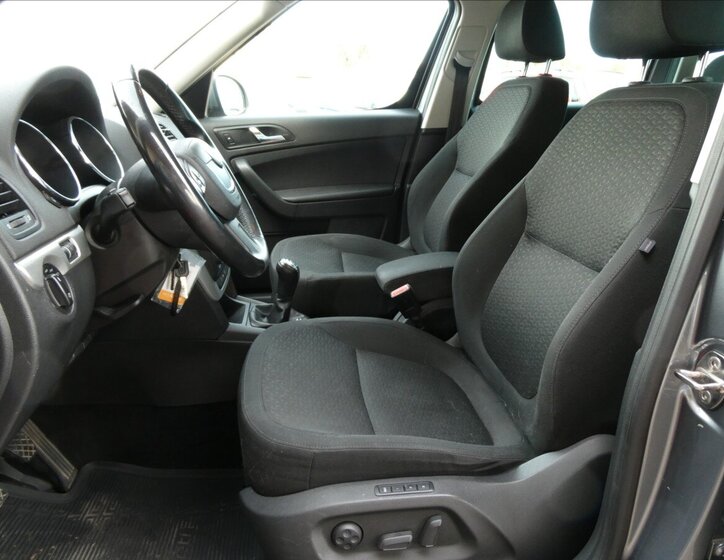 Škoda Yeti SUV / Terénní 1,8 l 118 kw