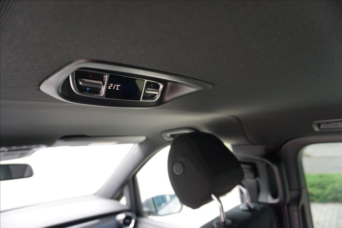 Mercedes-Benz Třídy V VAN-Minibus 2,0 l 174 kw